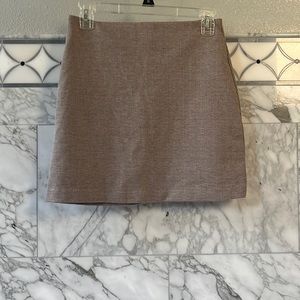 Crescent Herringhone cream / tan miniskirt